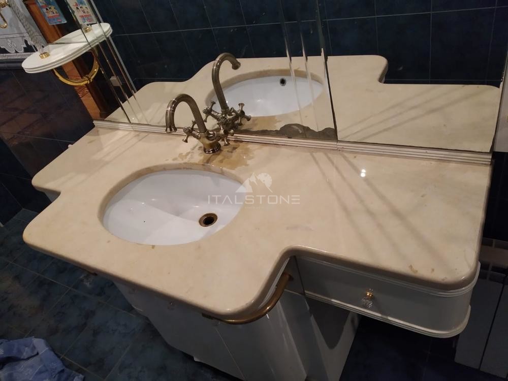 Столешница в ванную из мрамора Marfil