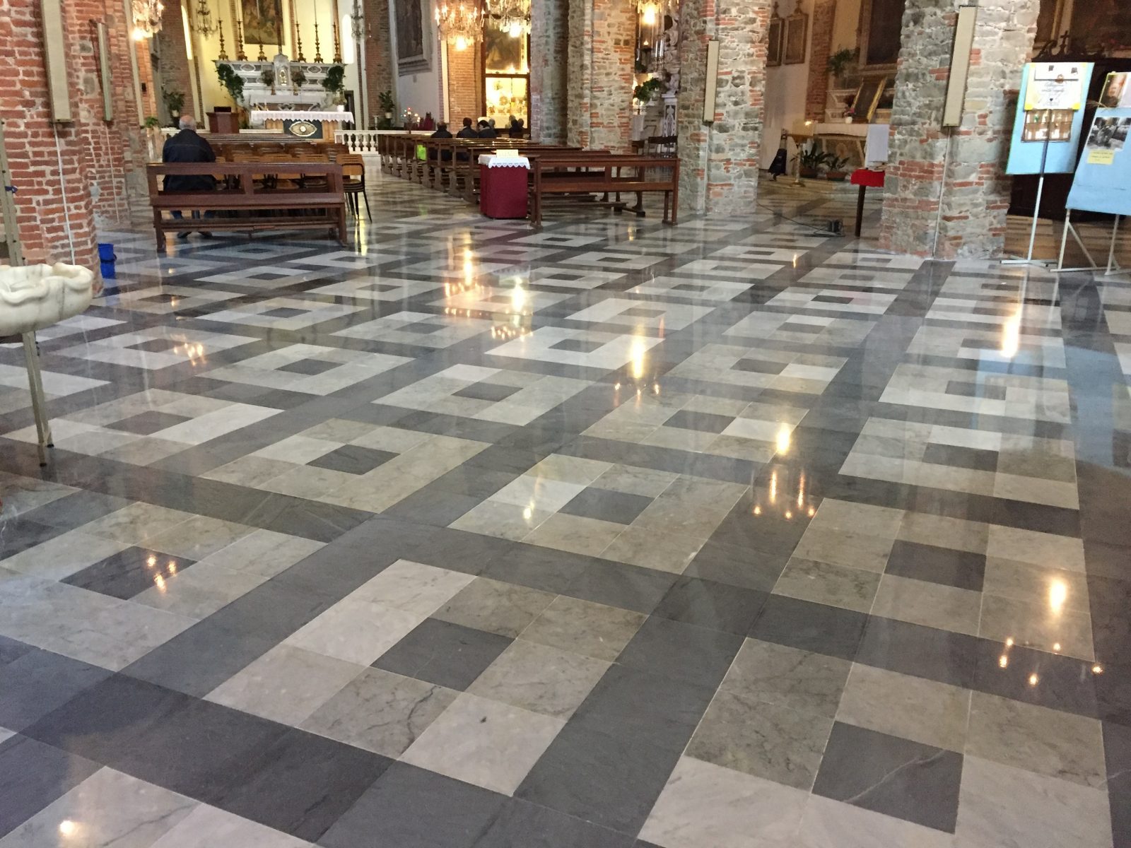 Использование мрамора в храмах и церквях